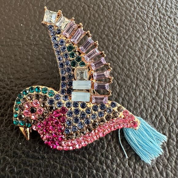 Humming Bird Glam Glitzy Tropical Island Earrings - Picture 2 of 6